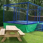 Mobil Confortable Avec Terrasse Pres De - Api-1-52-425