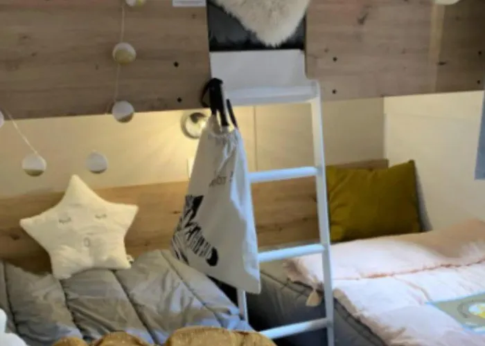 Mobil Confortable Avec Terrasse Pres De - Api-1-52-425 Кемпинг Limeuil