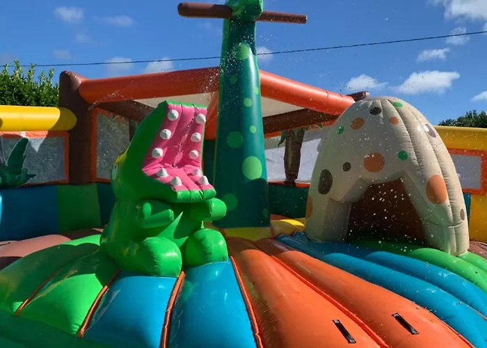 Campingplads Mobil Confortable Avec Terrasse Pres De - Api-1-52-425 *