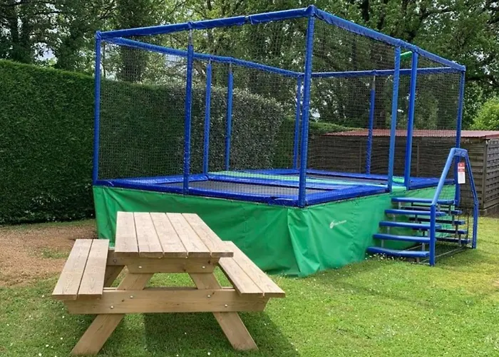 Mobil Confortable Avec Terrasse Pres De - Api-1-52-425