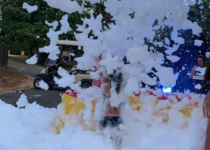 Mobil Confortable Avec Terrasse Pres De - Api-1-52-425 Кемпинг *