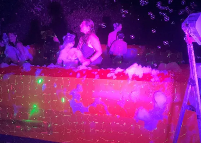 Mobil Confortable Avec Terrasse Pres De - Api-1-52-425 *