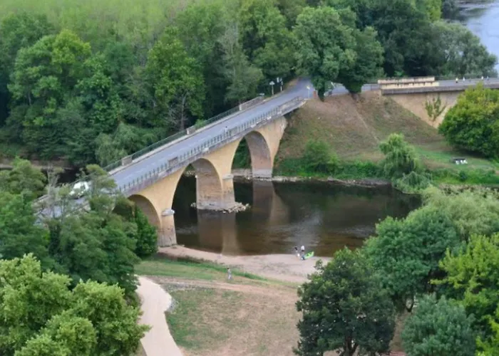 Mobil Confortable Avec Terrasse Pres De - Api-1-52-425 Limeuil